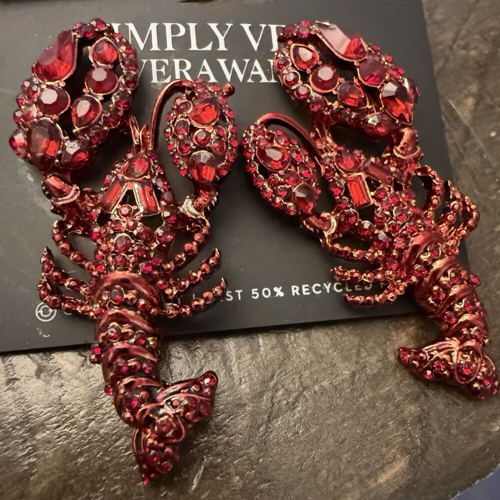 Simply Vera Vera Wang Red Rhinestone Lobster Earrings Maine Summer Ocean Beach
